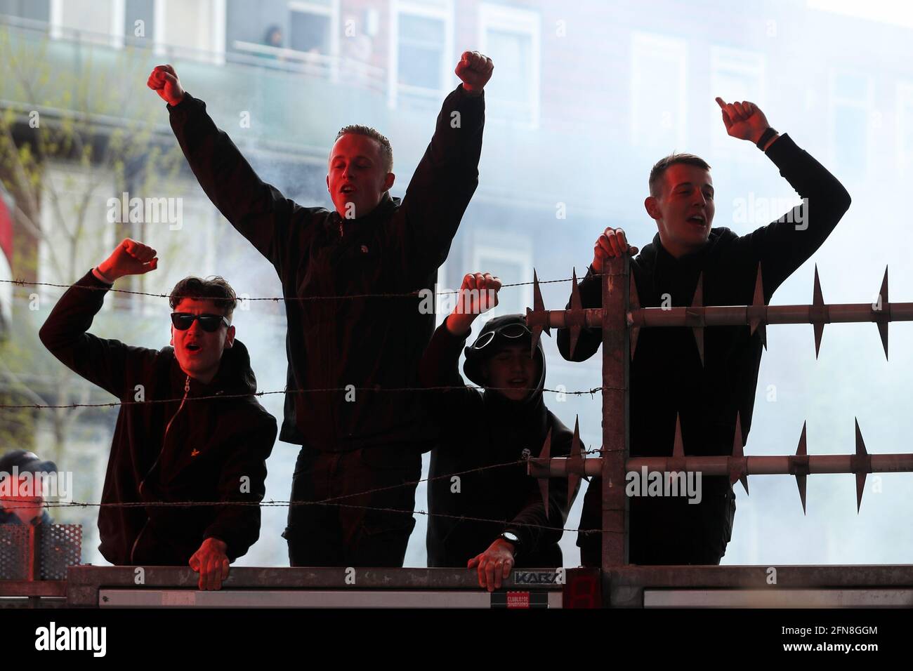 ROTTERDAM, NIEDERLANDE - 13. MAI: Fans von Sparta Rotterdam während des niederländischen Eredivisie-Spiels zwischen Sparta Rotterdam und FC Utrecht im Sparta Stadion Stockfoto