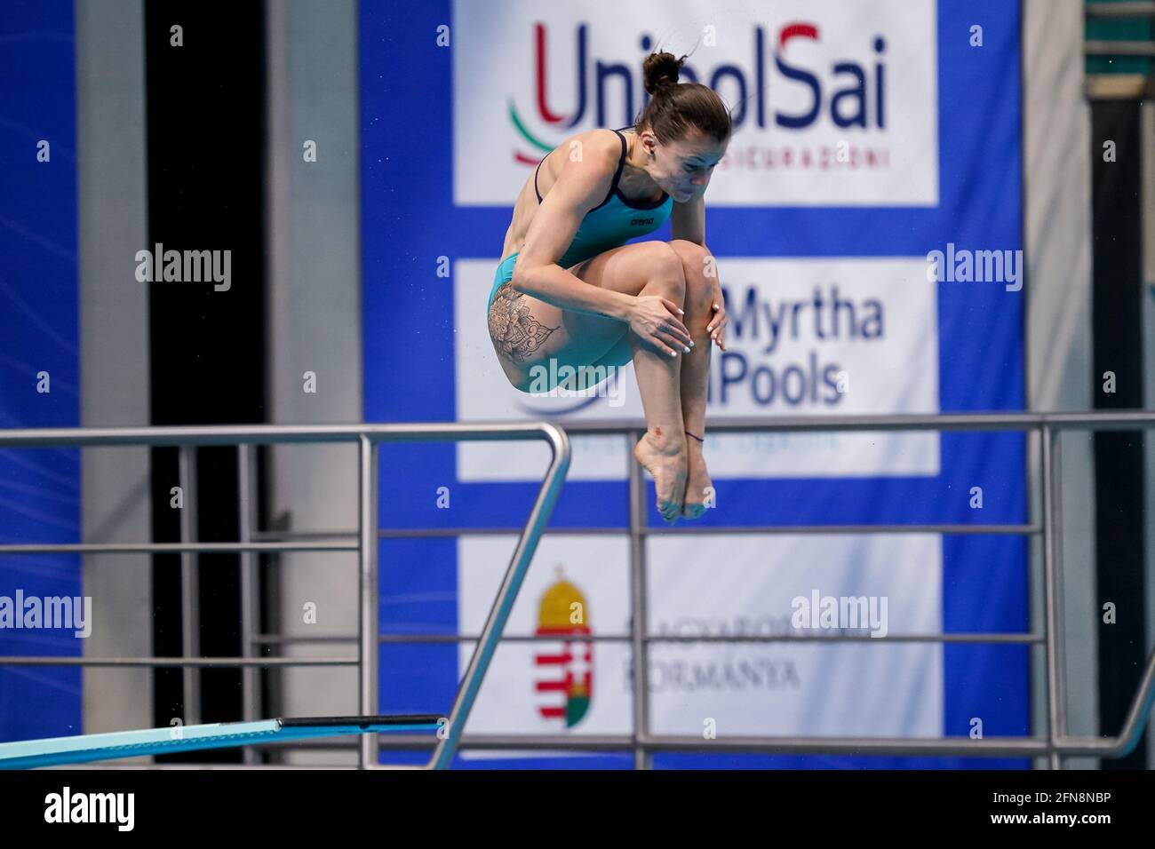 BUDAPEST, UNGARN - 15. MAI: Kaja Skrzek aus Polen tritt im 3M-Sprungbrett  für Frauen an Vorlauf während der len-Europameisterschaft im Schwimmsport  an Tauchen in der Duna Arena am 15. Mai 2021 in