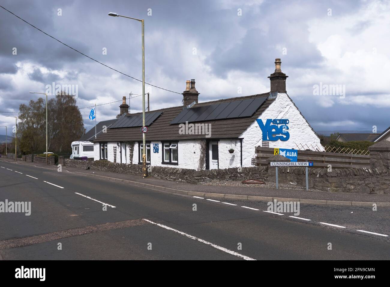 dh Scottish Independence SCOTLAND UK Scottish YES Supporters House Referendum Supporters Houses Campaign Support Nationalists Stockfoto