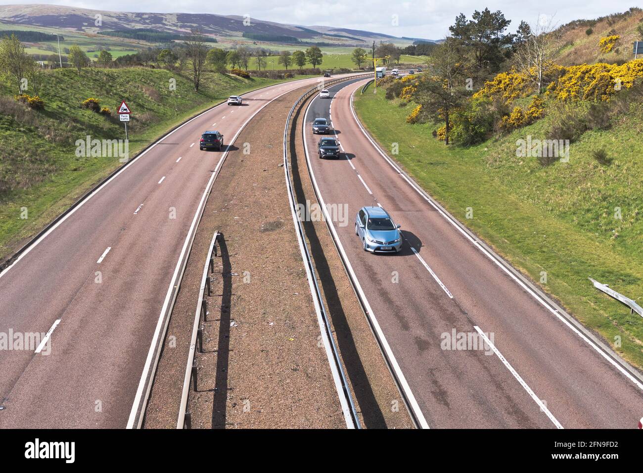 dh A9 PERTHSHIRE Scottish Road Dual Carriage scotland Country Car Verkehr großbritannien Stockfoto
