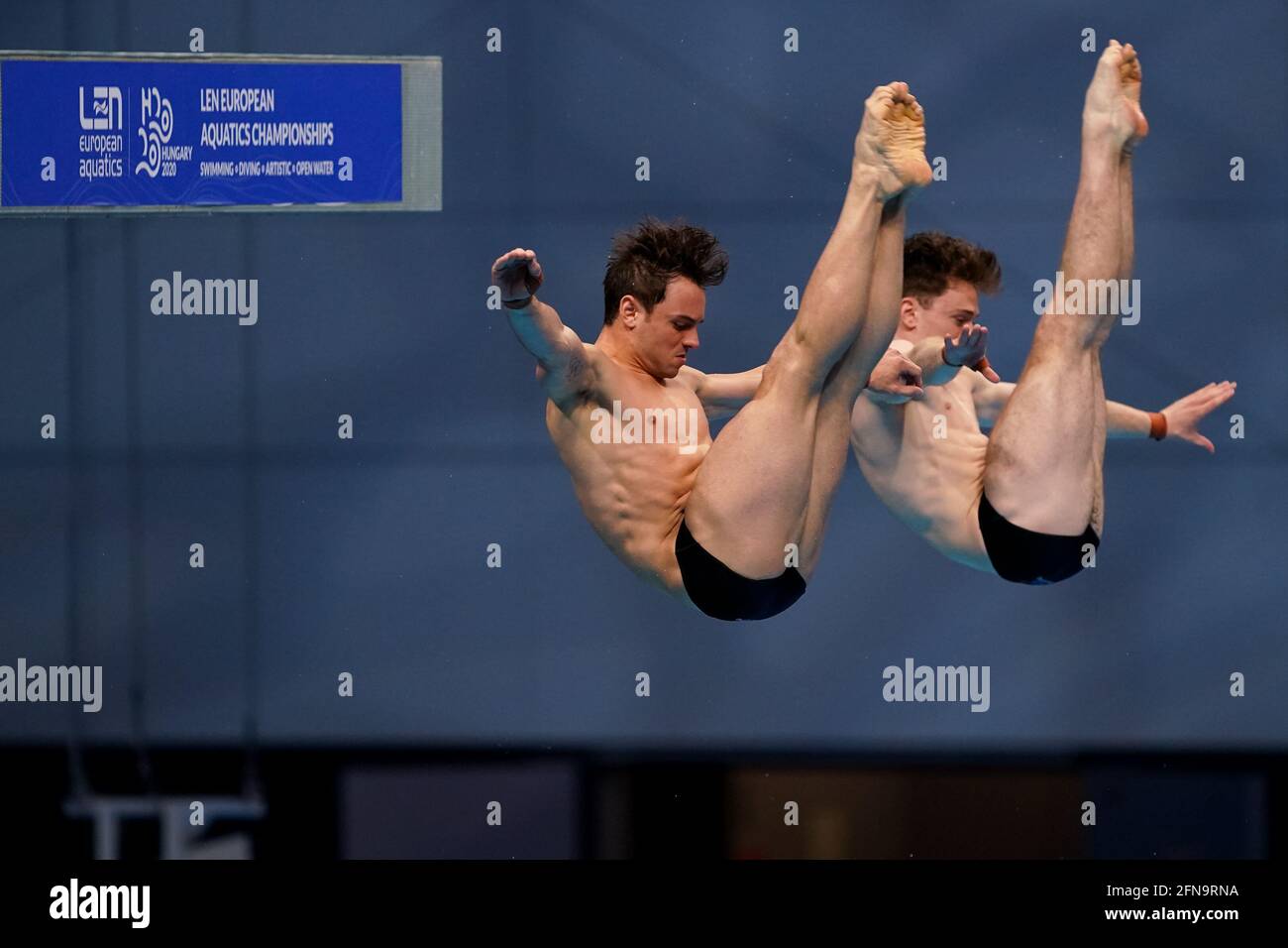 Budapest, Ungarn. Mai 2021. BUDAPEST, UNGARN - 15. MAI: Thomas Daley aus Großbritannien und Matthew Lee aus Großbritannien treten beim synchronen 10-Meter-Plattformfinale der Herren während der len-Europameisterschaften im Wassersport an, Tauchen in der Duna Arena am 15. Mai 2021 in Budapest, Ungarn (Foto von Andre Weening/Orange Picles) Kredit: Orange Pics BV/Alamy Live News Stockfoto