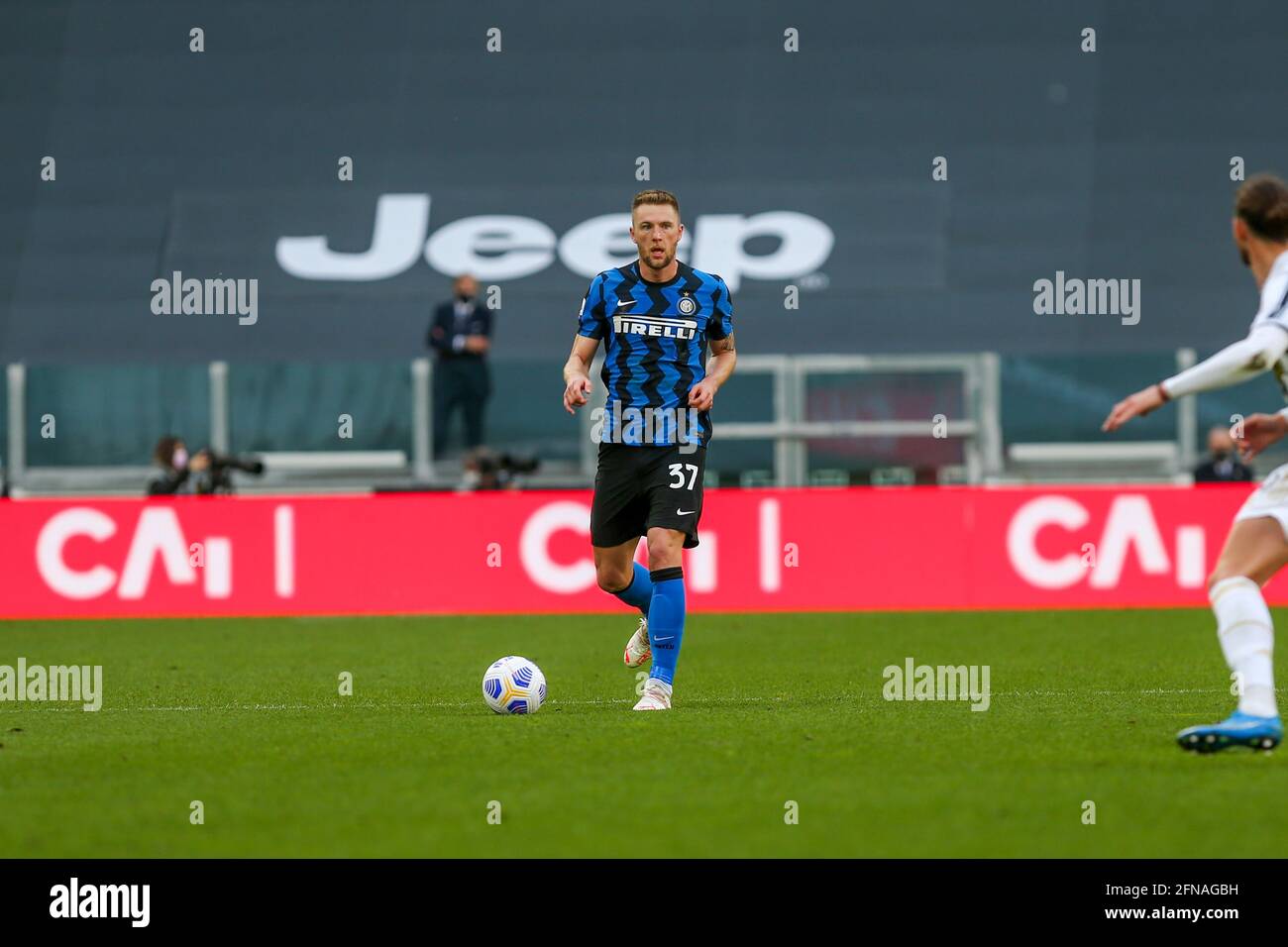 Milan Skriniar vom FC Internazionale während des Spiels zwischen dem FC Juventus und dem FC Internazionale im Allianz Stadium am 15. Mai 2021 in Turin, Italien. Stockfoto