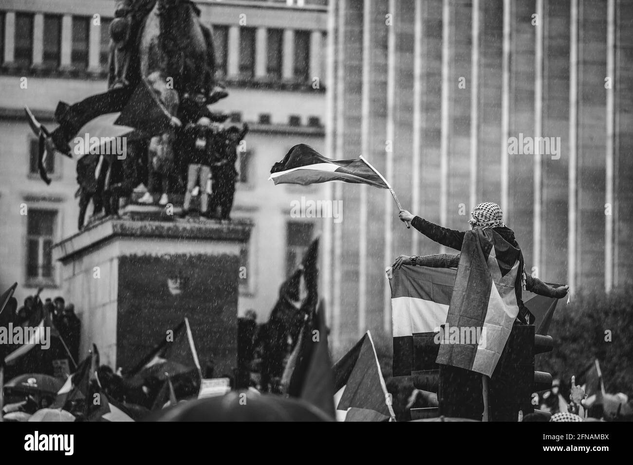 Brüssel, Belgien. Mai 2021. Kundgebung zur Unterstützung des palästinensischen Volkes in Brüssel sind rund 3,000 Menschen friedlich anwesend (Foto: © Arnaud Brian via Wire) Quelle: ZUMA Press, Inc./Alamy Live News Stockfoto