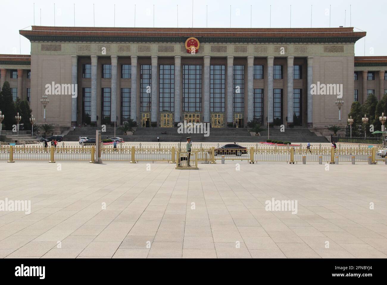 Die große Halle des Volkes auf dem Platz des Himmlischen Friedens in Peking, China Stockfoto