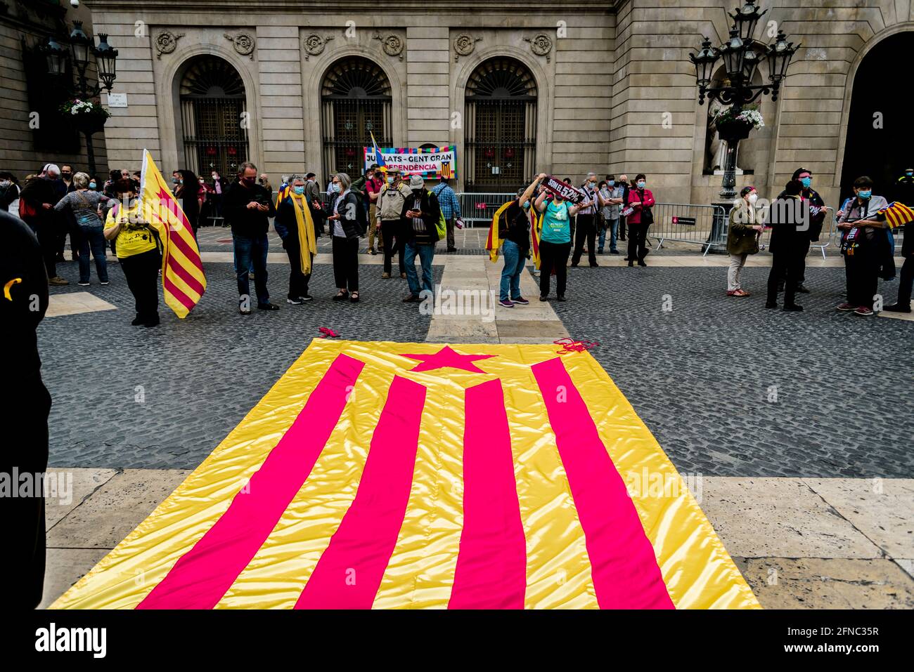 Cataluña España La ANC exige un acuerdo a ERC y JxCat: „SI Hay elecciones nunca más estaremos a vuestro lado“ Stockfoto