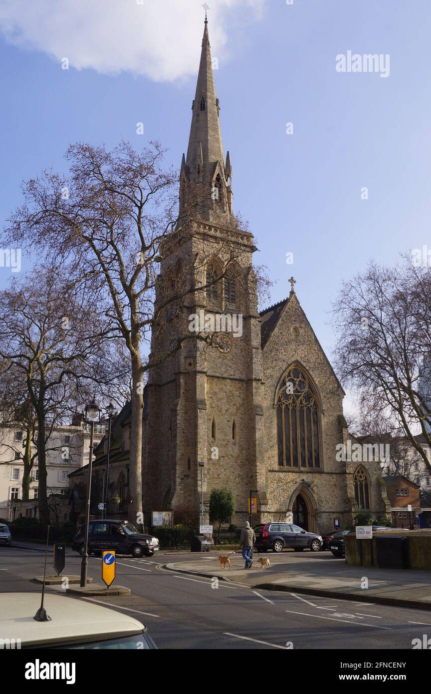 Blick auf die Kirche St. Saviour's in der Lupus Street, Pimlico, London (UK) Stockfoto