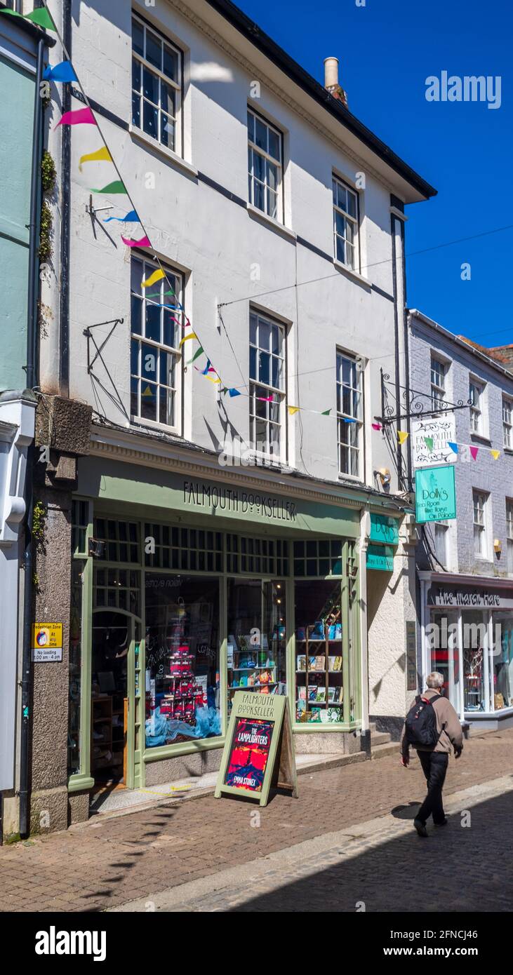 The Falmouth Bookseller Bookshop in Church St Falmouth Cornwall UK. Unabhängige Buchhandlung im Zentrum des kornischen Hafens von Falmouth. Stockfoto