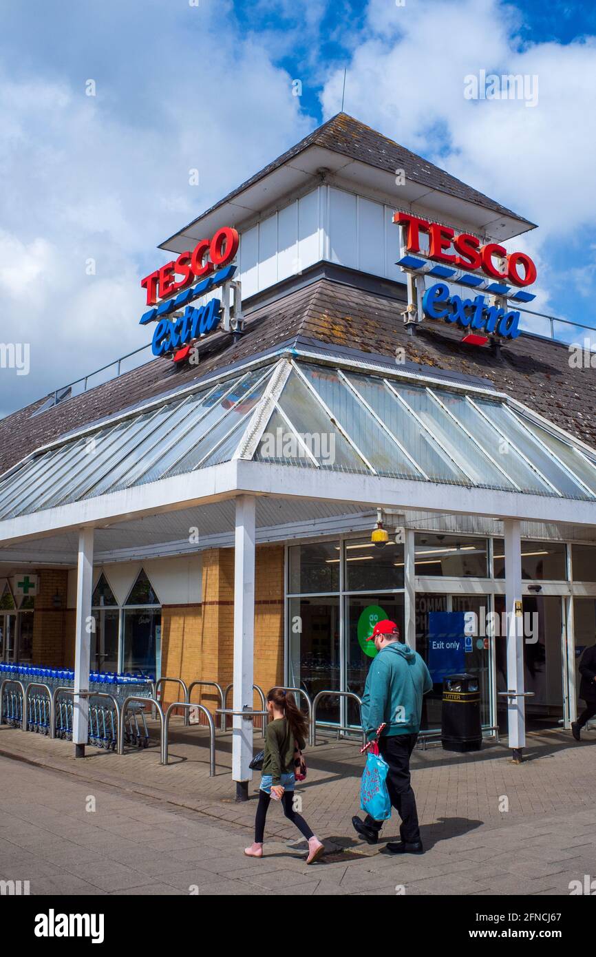 Tesco Extra Store - Tesco Supermarkt in Stevenage UK. Stockfoto