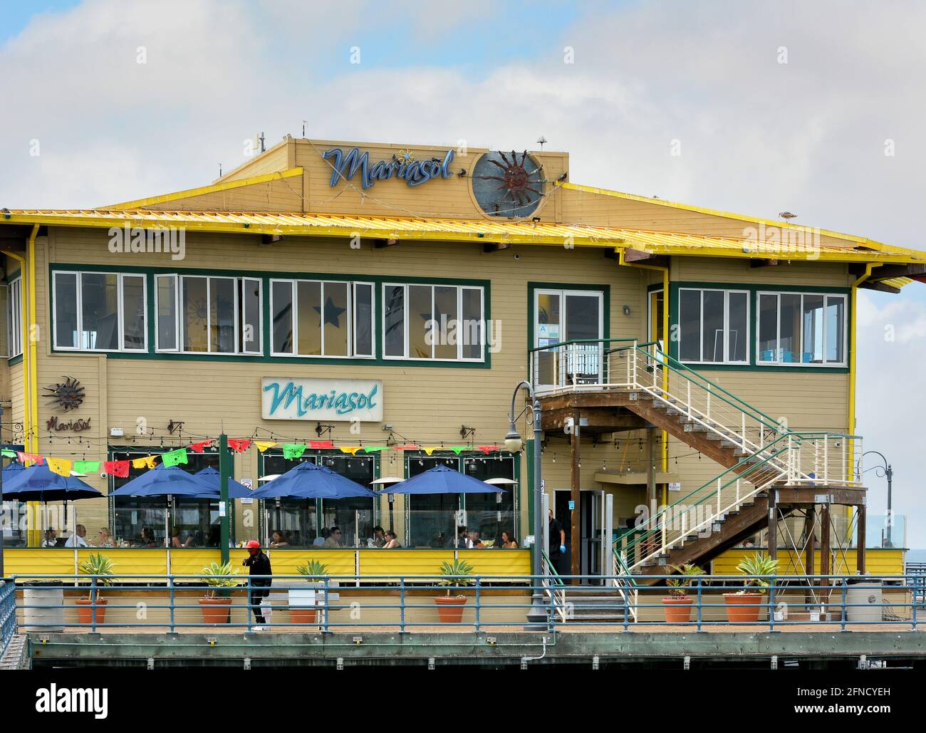 SANTA MONICA, KALIFORNIEN - 15. MAI 2021: Mariasol Mexican Restaurant am Santa Monica Pier. Stockfoto