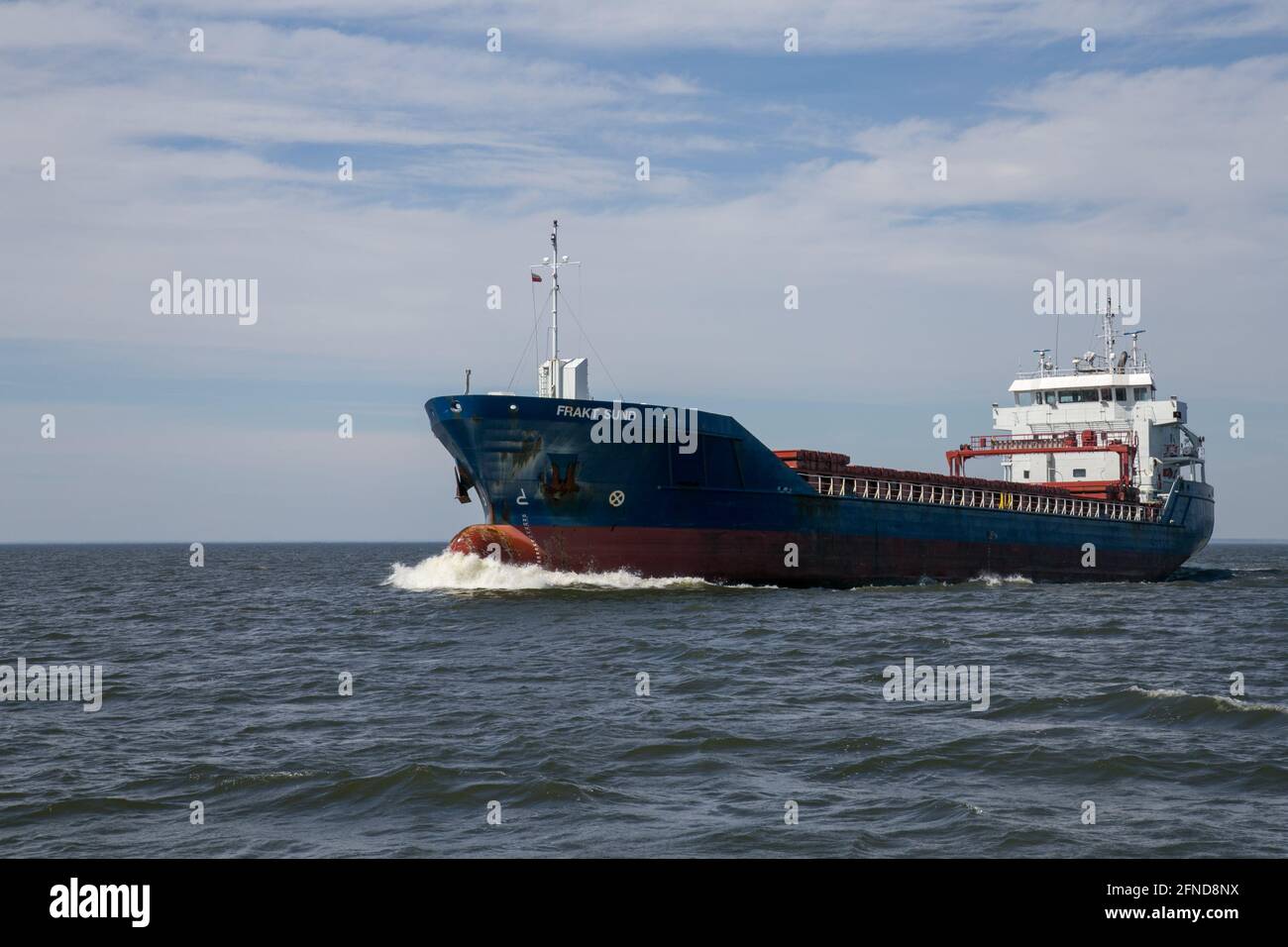 Frakt Sund General Frachtschiff auf der Stettin Lagune Stockfoto