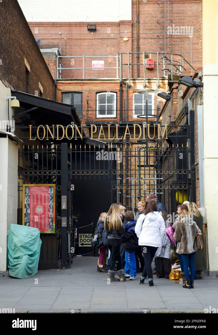 Bühnentür London Palladium Stockfoto