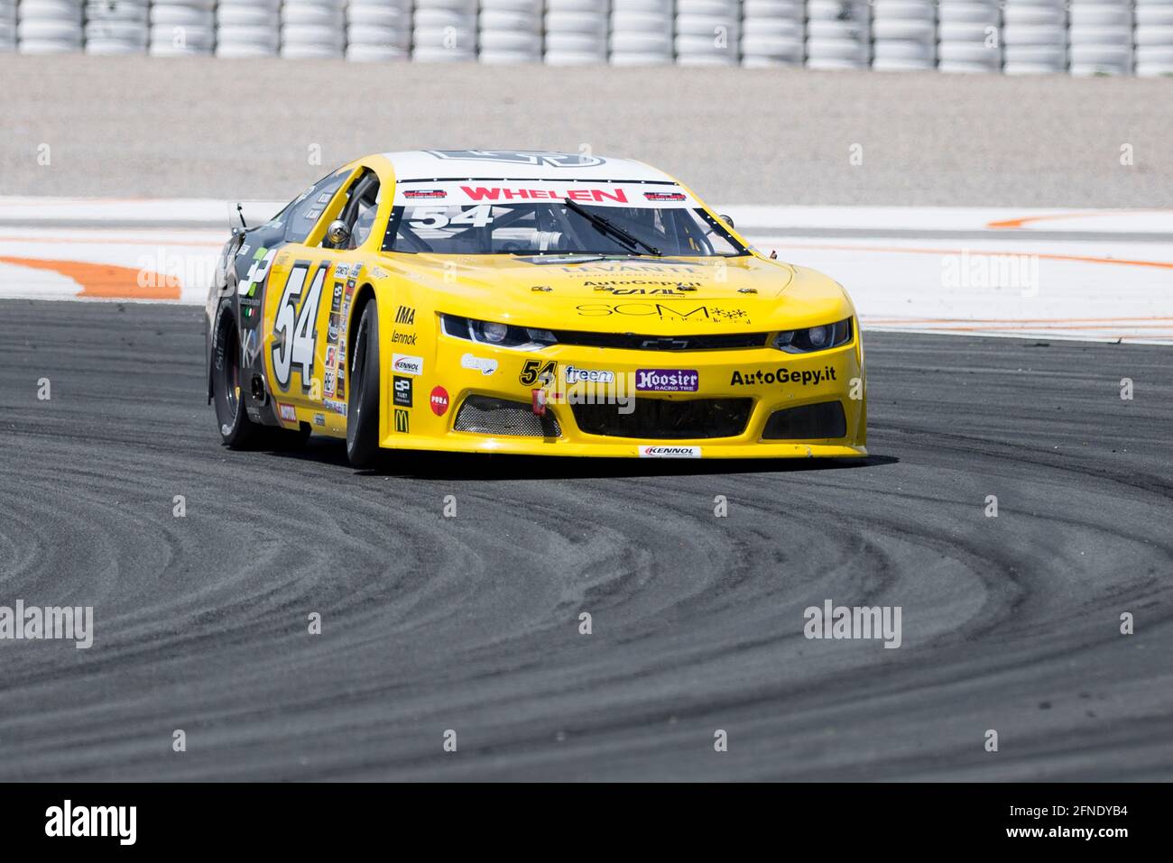 Valencia, Spanien. Mai 2021. Ercoli Gianmarco von CAAL Racing im Einsatz während des Nascar Whelen Valencia Rennens die NASCAR Whelen Euro Series wurde 2008 gegründet und gründete dank einer langjährigen Partnerschaft mit NASCAR (National Association for Stock Car Auto Racing) im Januar 2012 die offizielle NASCAR European Series. Die europäische NASCR feiert ihren einzigen Termin in Spanien auf dem Circuit Ricardo Tormo in Cheste, Valencia. Kredit: SOPA Images Limited/Alamy Live Nachrichten Stockfoto