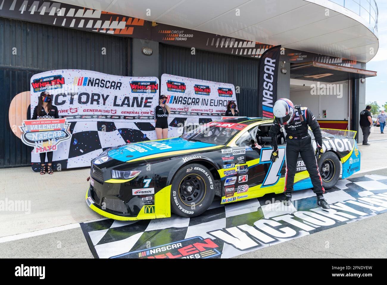 Valencia, Spanien. Mai 2021. Lorins Hezemans von Hendriks Motorsport beim Nascar Whelen Valencia-Rennen im Einsatz die NASCAR Whelen Euro Series wurde 2008 gegründet und gründete dank einer langjährigen Partnerschaft mit NASCAR (National Association for Stock Car Auto Racing) im Januar 2012 die offizielle NASCAR European Series. Die europäische NASCR feiert ihren einzigen Termin in Spanien auf dem Circuit Ricardo Tormo in Cheste, Valencia. Kredit: SOPA Images Limited/Alamy Live Nachrichten Stockfoto