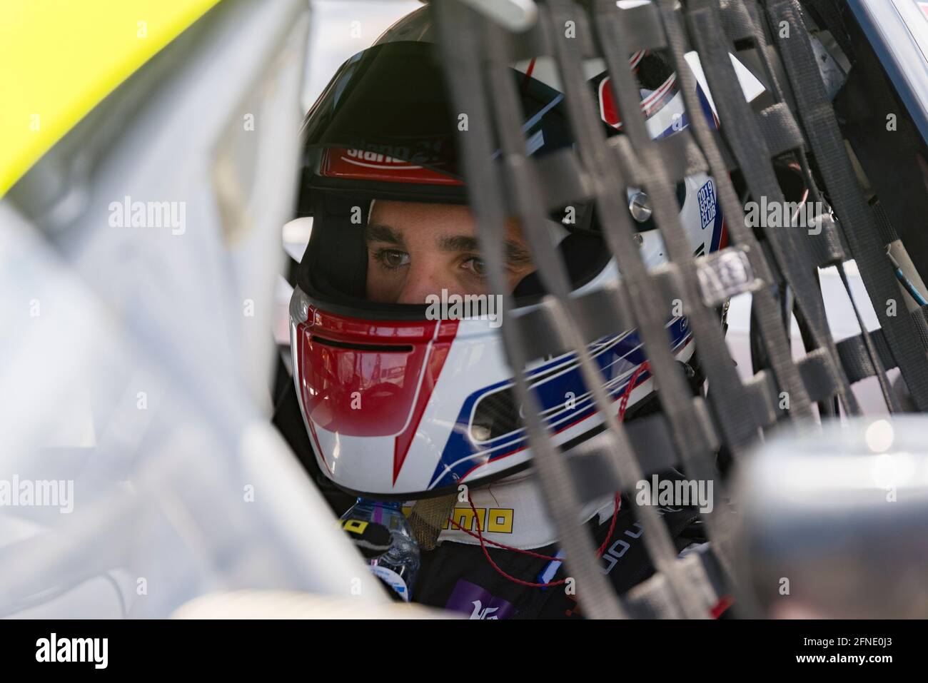 Valencia, Spanien. Mai 2021. Lorins Hezemans von Hendriks Motorsport beim Nascar Whelen Valencia-Rennen im Einsatz die NASCAR Whelen Euro Series wurde 2008 gegründet und gründete dank einer langjährigen Partnerschaft mit NASCAR (National Association for Stock Car Auto Racing) im Januar 2012 die offizielle NASCAR European Series. Die europäische NASCR feiert ihren einzigen Termin in Spanien auf dem Circuit Ricardo Tormo in Cheste, Valencia. (Foto: Xisco Navarro/SOPA Images/Sipa USA) Quelle: SIPA USA/Alamy Live News Stockfoto