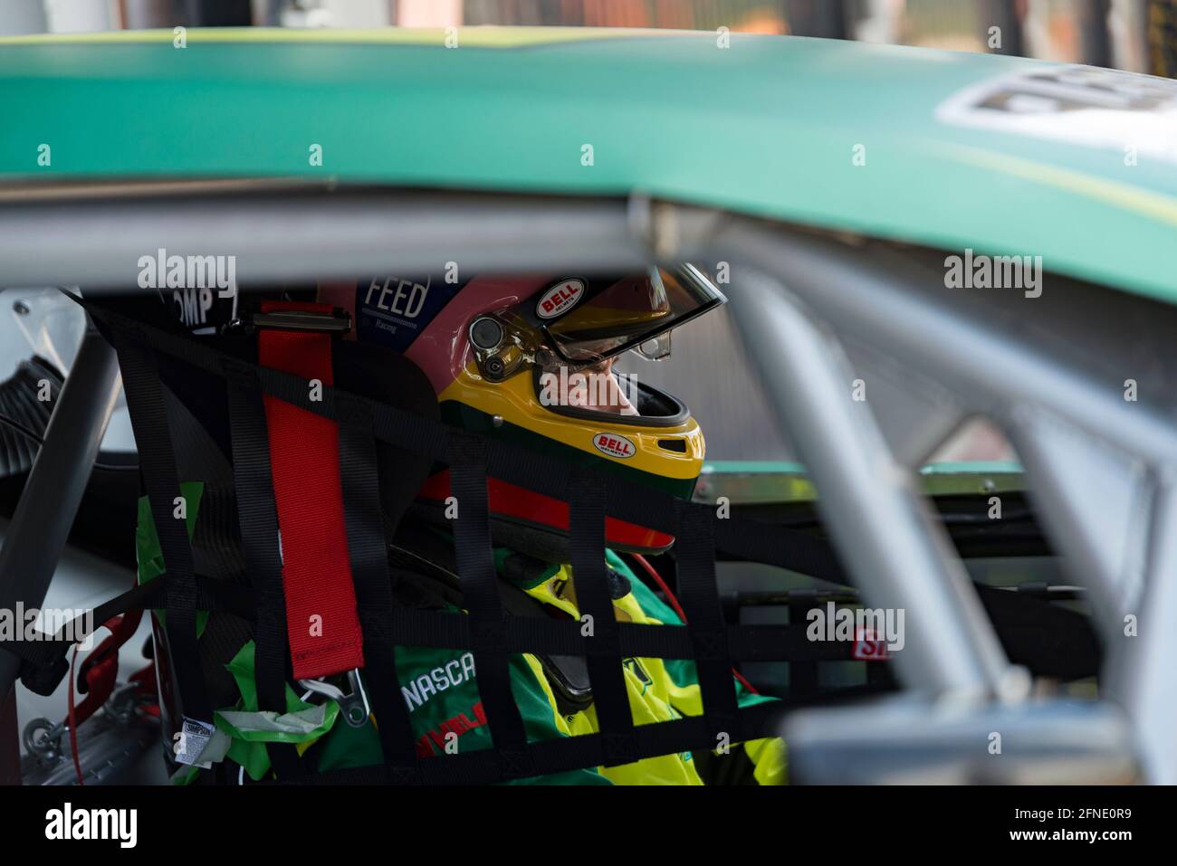 Valencia, Spanien. Mai 2021. Jacques Villeneuve von Academy Motorsport beim Nascar Whelen Valencia-Rennen.die NASCAR Whelen Euro Series wurde 2008 gegründet und gründete dank einer langjährigen Partnerschaft mit NASCAR (National Association for Stock Car Auto Racing) im Januar 2012 die offizielle NASCAR European Series. Die europäische NASCR feiert ihren einzigen Termin in Spanien auf dem Circuit Ricardo Tormo in Cheste, Valencia. (Foto: Xisco Navarro/SOPA Images/Sipa USA) Quelle: SIPA USA/Alamy Live News Stockfoto
