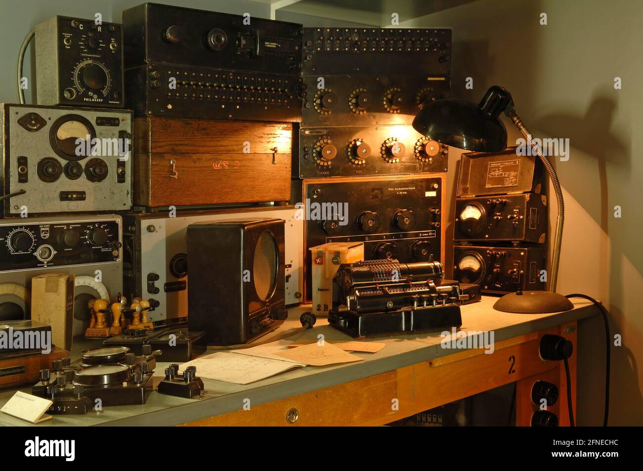 Niederfrequenz-Labormessstation 1938, Museum Industriekultur, Nürnberg, Mittelfranken, Bayern, Deutschland Stockfoto