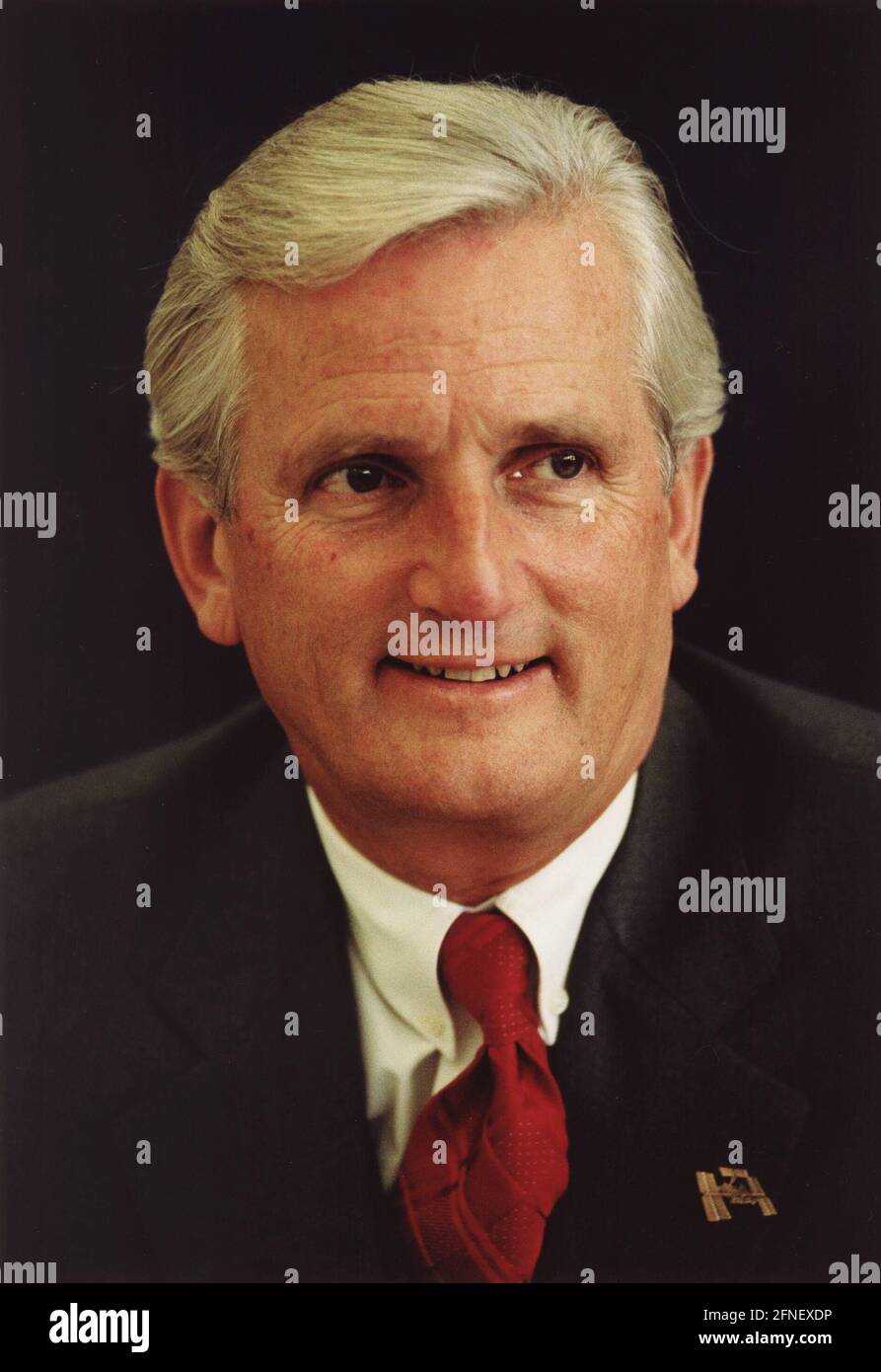Jürgen von Kuczkowski, Vorsitzender des Vorstands von Mannesmann Mobilfunk bei einer Pressekonferenz von Mannesmann-Mobilfunk während der Internationalen Funkausstellung in Berlin 1999 Foto: Michael Ebner, Foto-Nr.: 107M07/25 [automatisierte Übersetzung] Stockfoto