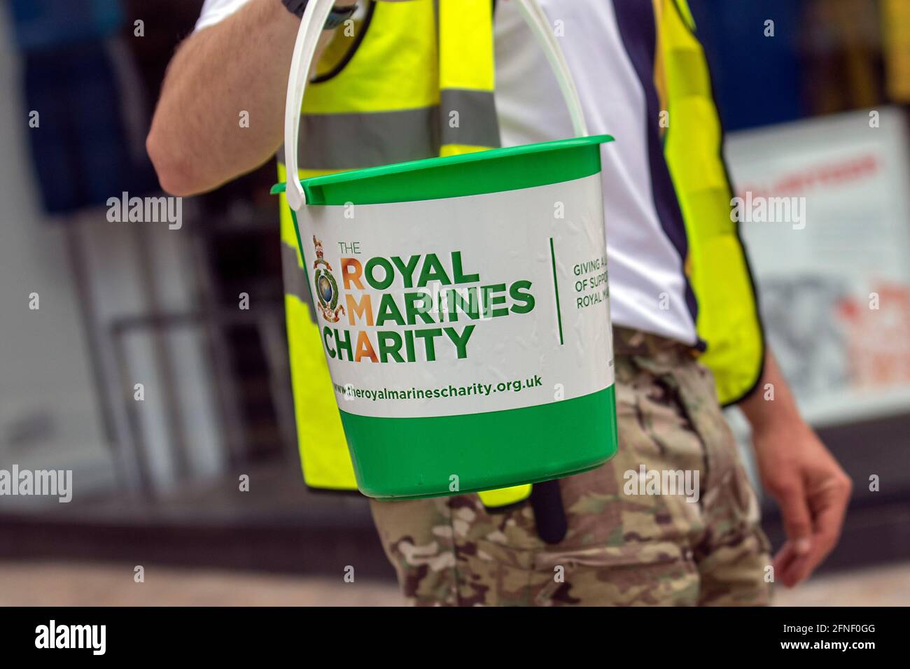 Royal Marines British Soldiers, Charity Collection in Preston, Großbritannien Stockfoto