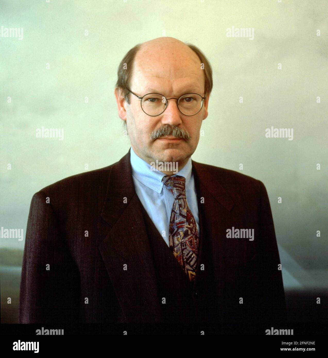 Peter Winter, Leiter der Ferdinand Pieroth Weinkellerei GmbH, Burg