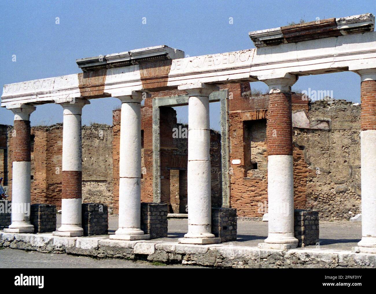 Die Installationen von Pompeji werden mit großer Sorgfalt und Geschick wieder aufgedeckt. [Automatisierte Übersetzung] Stockfoto