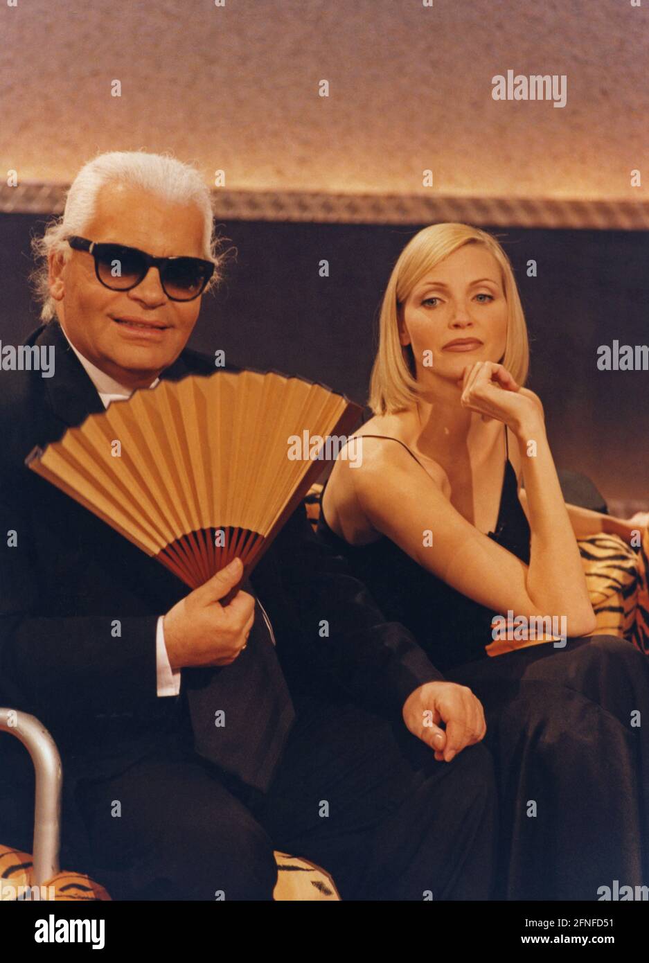 Modedesigner Karl Lagerfeld und Model Nadja Auermann. [Automatisierte Übersetzung] Stockfoto