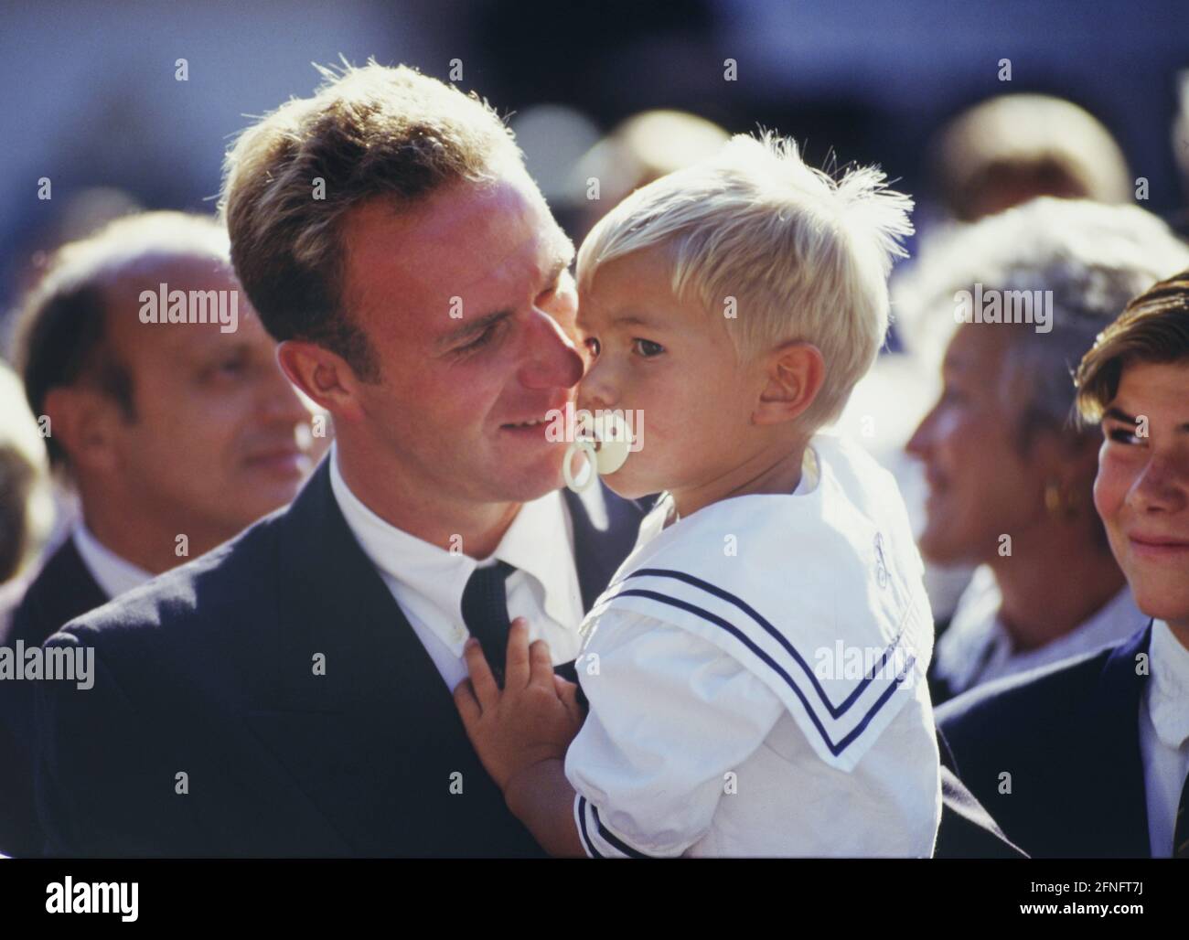 Fußballhochzeit Markus Wasmeier 01.10.1991 Karl-Heinz RUMMENIGGE (links) mit Sohn Henry FOTO: WEREK Pressebildagentur xxNOxMODELxRELEASExx Stockfoto