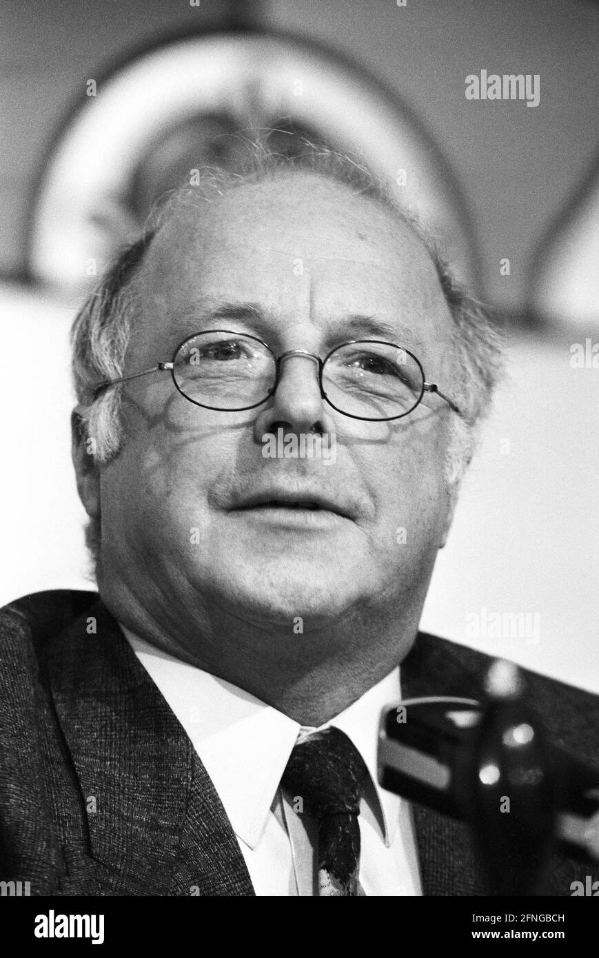 Deutschland, Münster, 25.11.1989. Archiv-Nr.: 11-05-05 NRW-CDU-Landtagsversammlung in Münster-Hiltrup Foto: Norbert Bluem Stockfoto