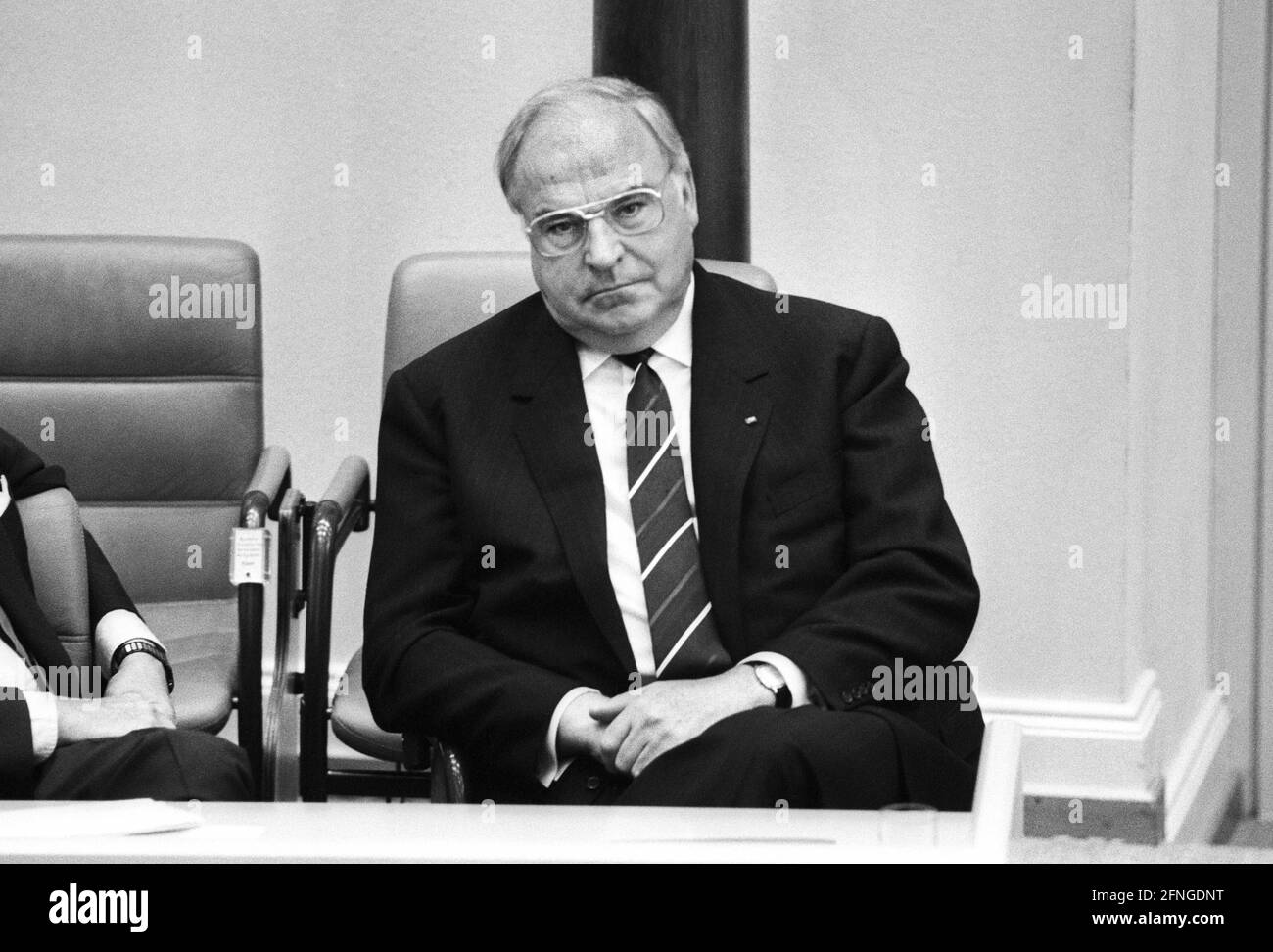 Deutschland, Bonn , 21.06.1990 Archiv-Nr.: 17-49-04 Bundestagsdebatte über die polnische Grenze und den Staatsvertrag Foto: Bundeskanzler Helmut Kohl Stockfoto