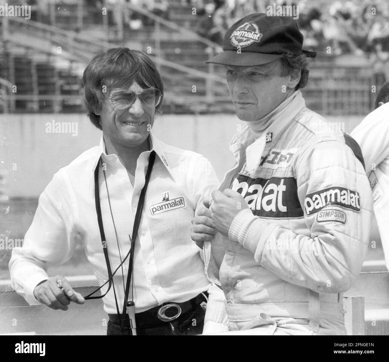 Großer Preis von Deutschland auf dem Hockenheimring 29.07.1979. Formel-1-Chef Bernie Ecclestone (links) mit Niki Lauda. [Automatisierte Übersetzung] Stockfoto