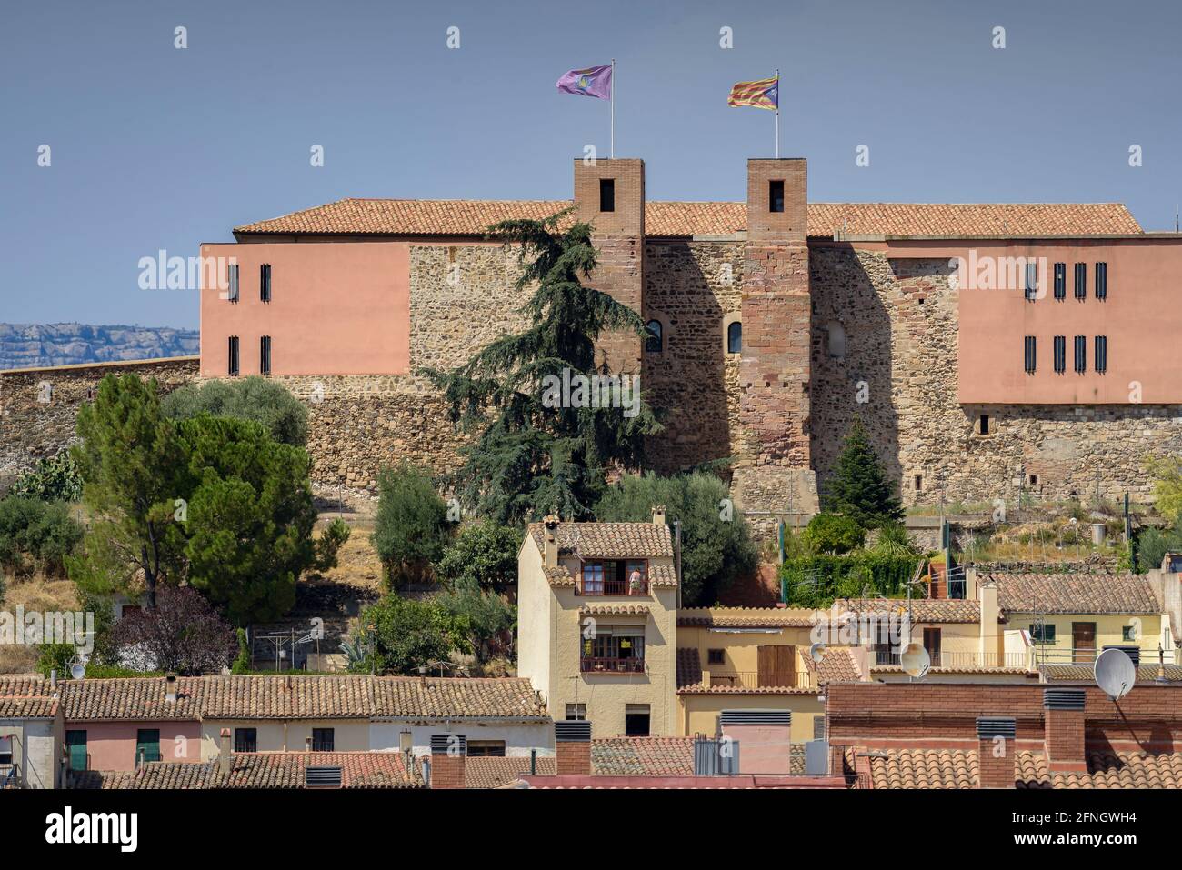 Blick auf die Burg Falset (Priorat, Tarragona, Katalonien, Spanien) ESP: Vista del castillo de Falset (Priorat, Tarragona, Cataluña, España) Stockfoto