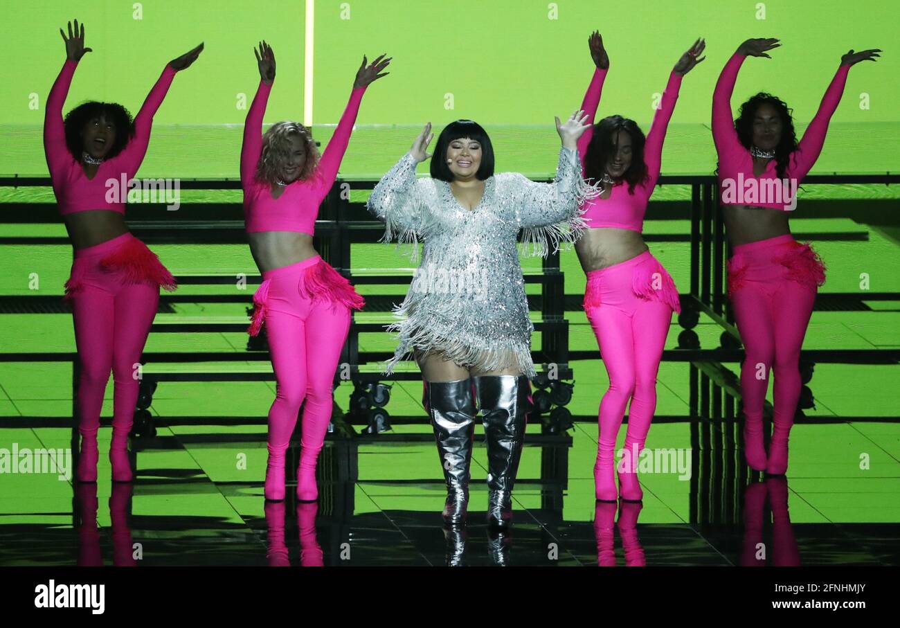 Rotterdam, Niederlande. Mai 2021. Sänger Destiny, der Malta vertritt, treten während der Generalprobe für das erste Halbfinale des Eurovision Song Contest 2021 in der Ahoy Arena in Rotterdam auf. Quelle: Vyacheslav Prokofyev/TASS/Alamy Live News Stockfoto