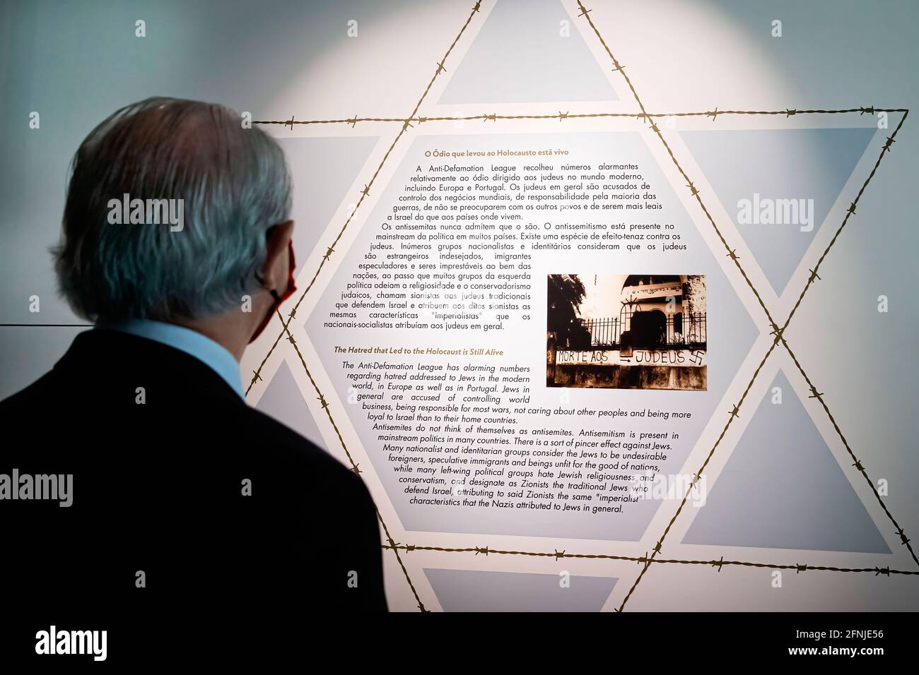 Rui Rio, Präsident der PSD, besucht das Holocaust-Museum in Porto. Das Holocaust-Museum von Porto wurde von der israelischen Gemeinde Porto gegründet und zeigt das jüdische Leben vor dem Holocaust, den Nationalsozialismus, die Nazi-Expansion in Europa, die Ghettos, Flüchtlinge, Konzentrationslager, Arbeits- und Vernichtungslager, die endgültige Lösung, die Todesmärsche, die Befreiung, die jüdische Bevölkerung der Nachkriegszeit, Die Gründung des Staates Israel, um zu gewinnen oder zu sterben, die Gerechten unter den Nationen. Die Besucher haben die Möglichkeit, die Reproduktion der Auschwitz-Schlafsäle sowie Fotos und Leinwände zu sehen Stockfoto