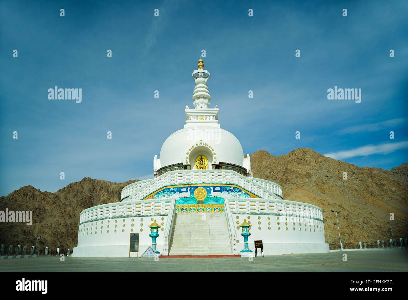 Shanti stupa Stockfoto