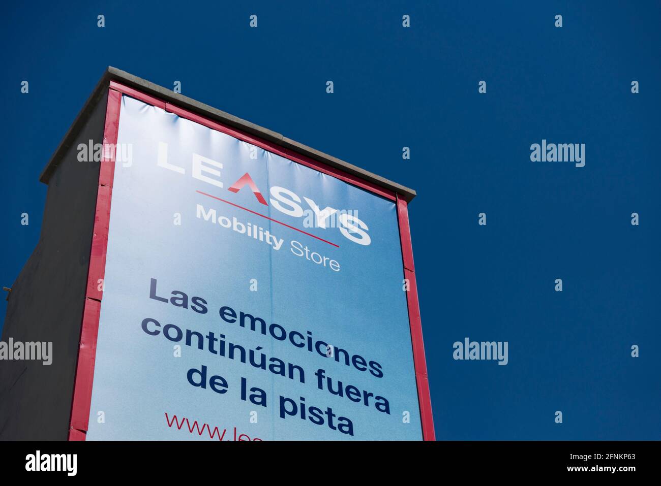Valencia, Spanien. Mai 2021. Leasys-Logo auf dem Circuit Ricardo Tormo. (Foto: Xisco Navarro/SOPA Images/Sipa USA) Quelle: SIPA USA/Alamy Live News Stockfoto