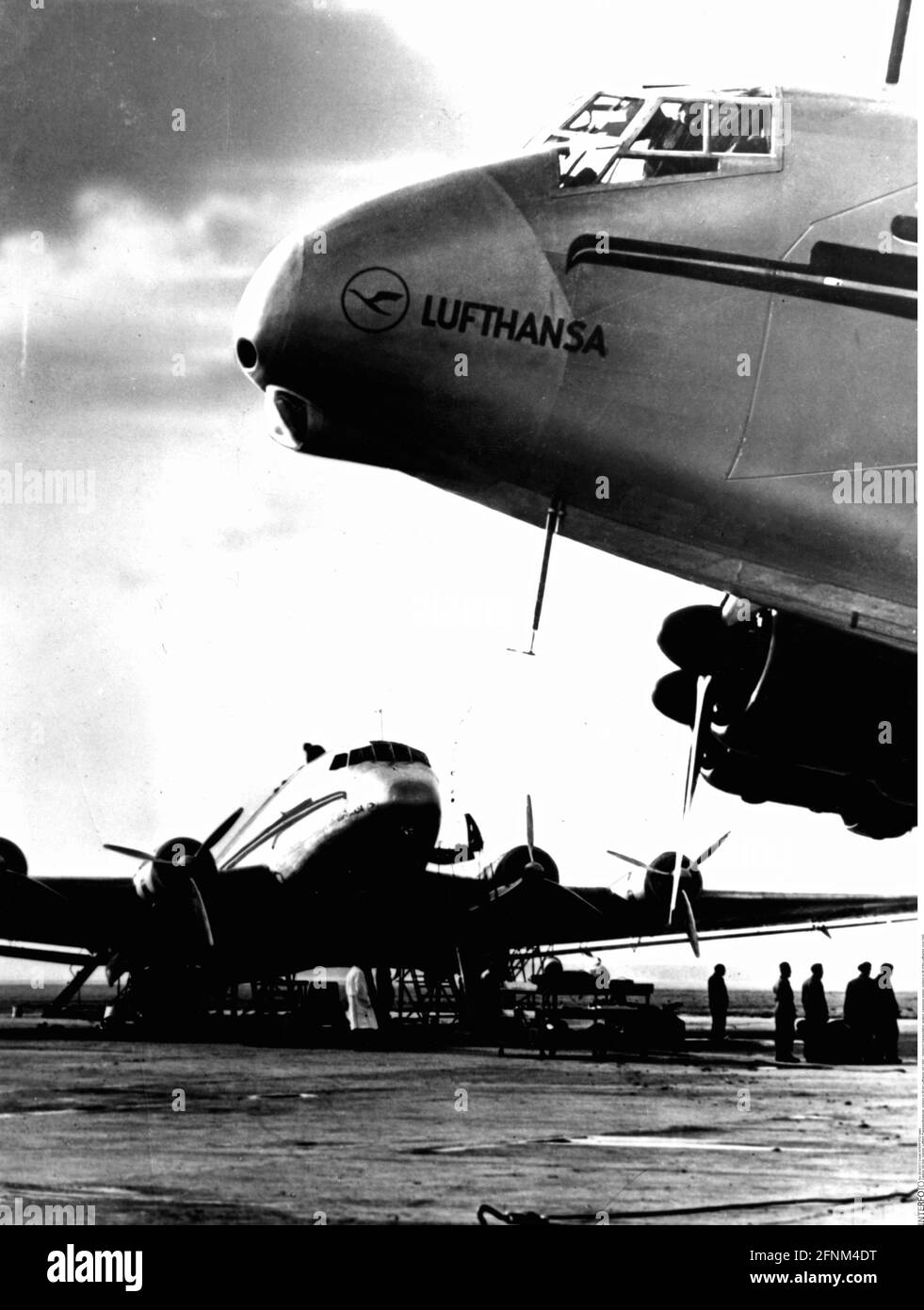 Transport / Transport, Luftfahrt, Passagierflugzeuge, Junkers Ju 90 der Lufthansa, um 1940, NUR ZUR REDAKTIONELLEN VERWENDUNG Stockfoto