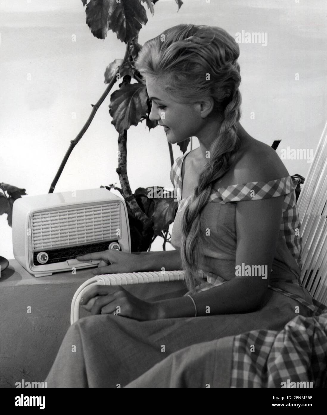 Rundfunk, Radio, Hörfunkgerät 'Kobold' 2700 W, 1957, ZUSÄTZLICHE-RIGHTS-CLEARANCE-INFO-NOT-AVAILABLE Stockfoto