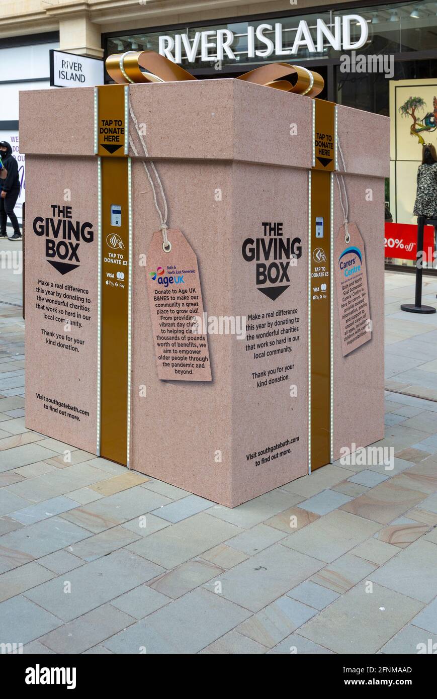 The Giving Box elektronische Wohltätigkeitsspenden, Southgate Einkaufszentrum, Bath, Somerset, England, VEREINIGTES KÖNIGREICH Stockfoto