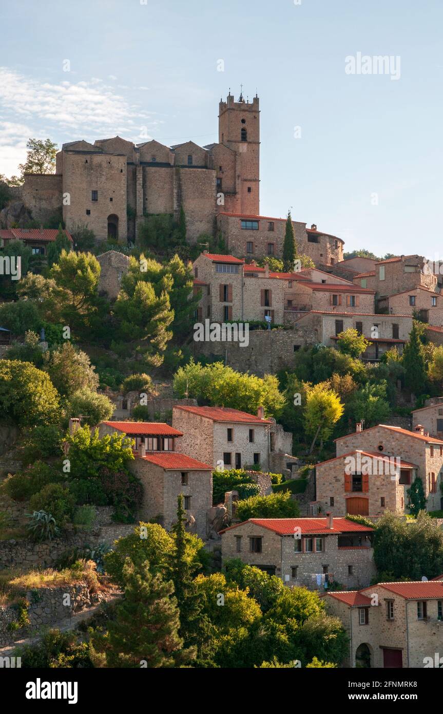 Malerisches Dorf EUS, als eines der schönsten Dörfer Frankreichs aufgeführt, Pyrenees-Orientales (66), Okzitanien Region, Frankreich Stockfoto