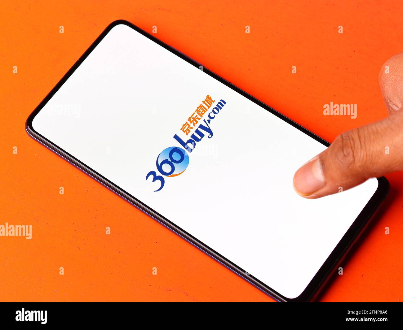 Assam, indien - 18. Mai 2021 : 360buy.com Logo auf Telefonbildschirm Stock Bild. Stockfoto