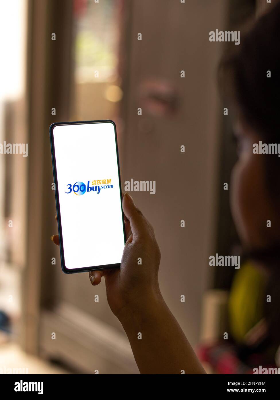 Assam, indien - 18. Mai 2021 : 360buy.com Logo auf Telefonbildschirm Stock Bild. Stockfoto