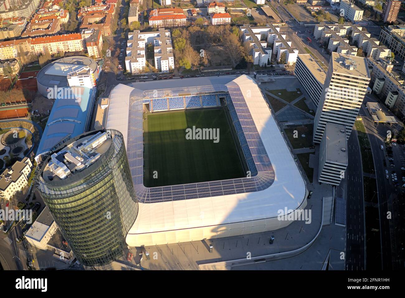 Luftbild des nationalen Fußballstadions Tehelne Pole, Bratislava, Slowakei Stockfoto