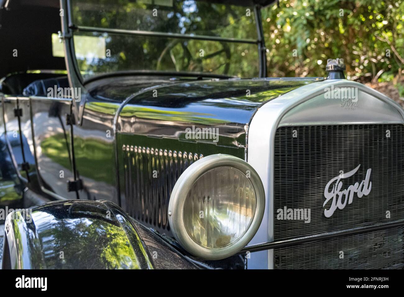 Vintage 1927 Ford Model T, auch bekannt als Tin Lizzie, im Swan House Herrenhaus, ehemaliges Zuhause von Edward Inman und Teil des Atlanta History Center. Stockfoto