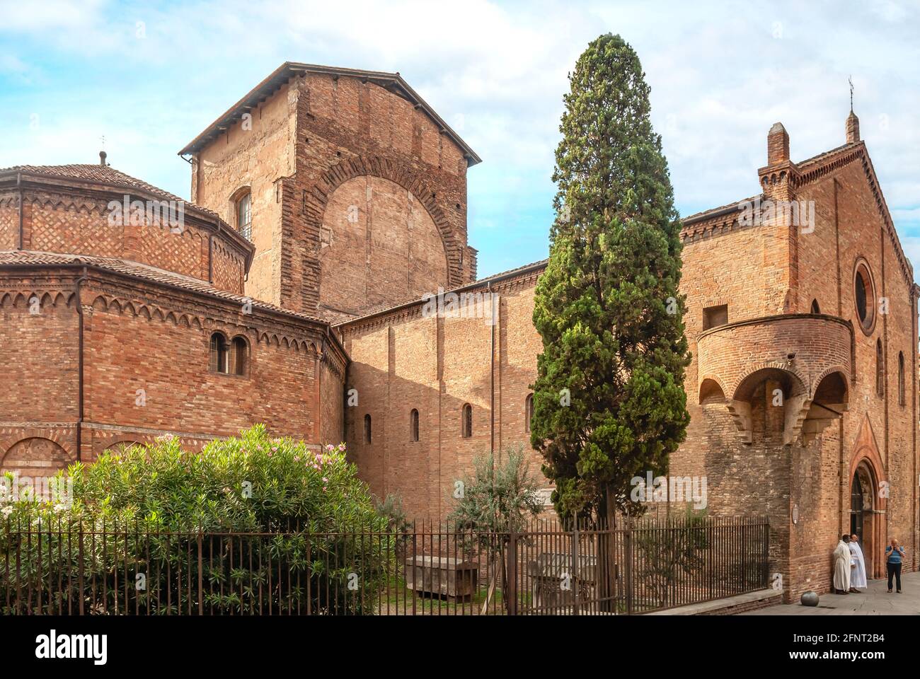 Basilika Santo Stefano in der historischen Altstadt von Bologna, Emilia Romagna, Italien Stockfoto