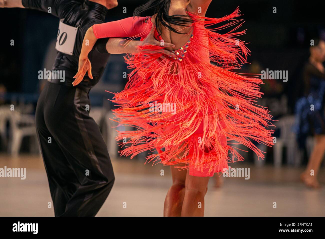 Paare Tänzer latin tanzen im Sport Wettbewerb Stockfoto