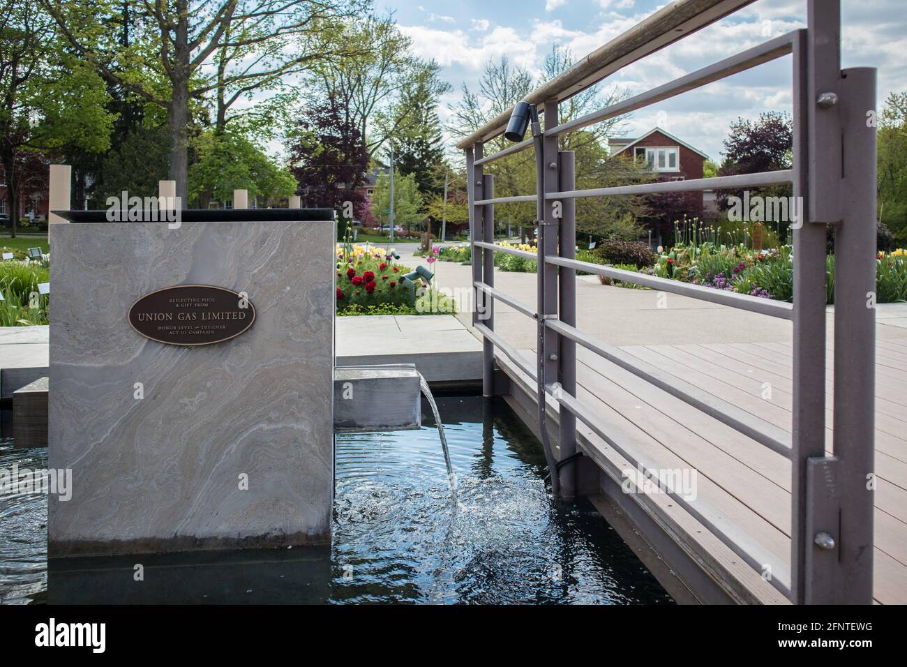 Union Gas Limited ist ein Spender des Stratford Festival Theatre. Arthur Meighen Gardens. Stockfoto