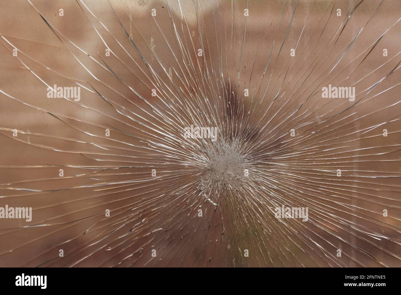 Riss in der windschutzscheibe Fotos und Bildmaterial in hoher Auflösung Alamy