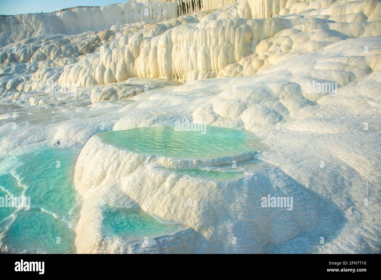 Pamukkale, natürlichen Pool mit blauen Wasser, Türkei Stockfoto