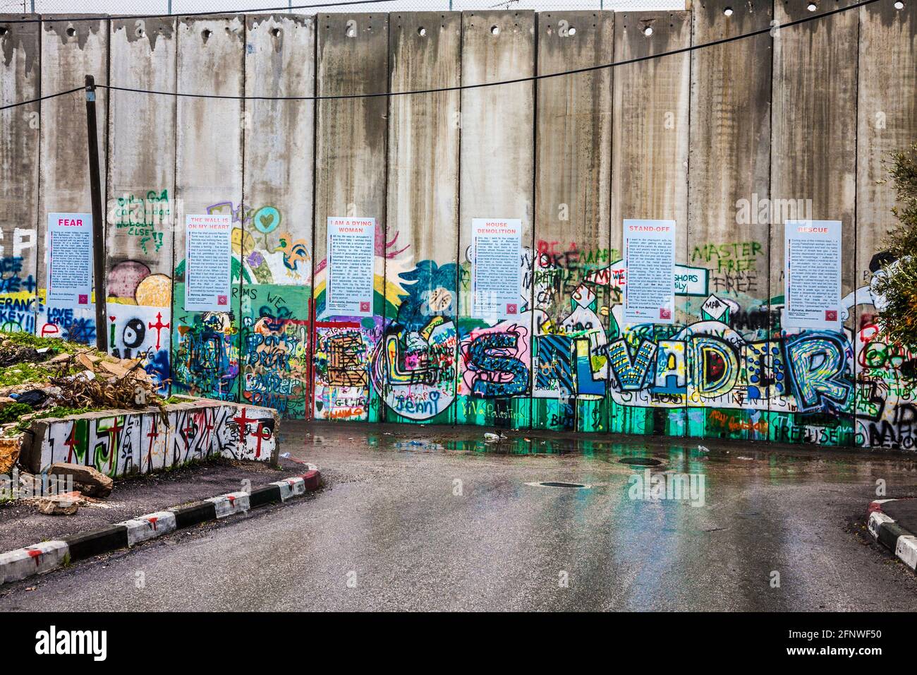 Teil der israelischen Barriere am Westjordanland in der Nähe von Bethlehem. Stockfoto