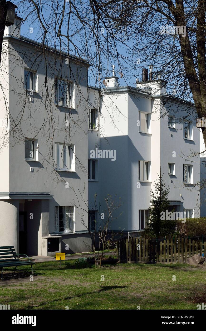 Wohngebäude der Warschauer Wohngenossenschaft, Zoliborz-Bezirk, Warschau, Polen Stockfoto
