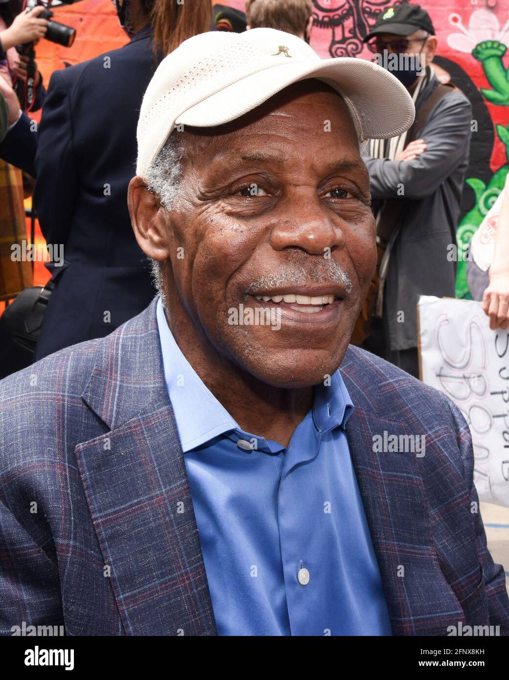 Boyle Heights, Kalifornien, USA. Mai 2021. Danny Glover nimmt an der Pressekonferenz der Senatorin Susan Rubio vom Senat 805 (SB 805) ''Save the Performing Arts Act of 2021'' Teil. Bild: Billy Bennight/ZUMA Wire/Alamy Live News Stockfoto